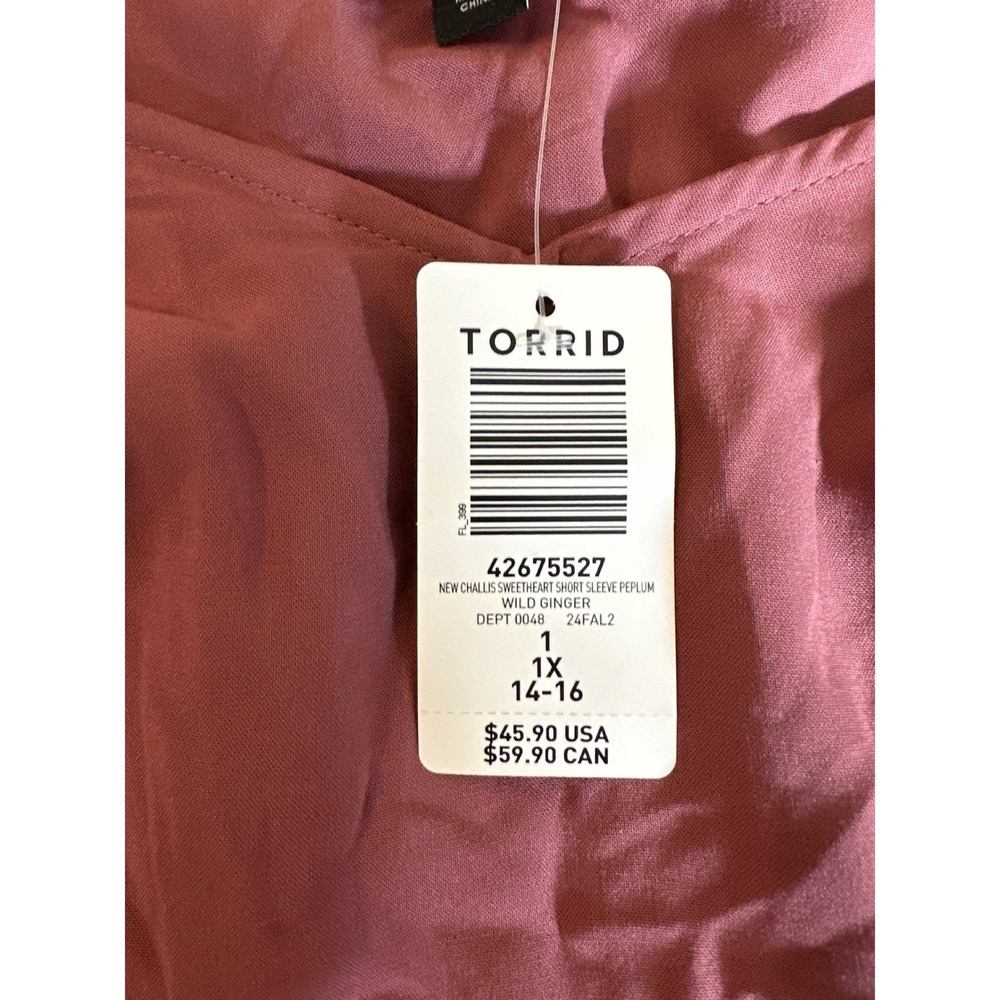 BNWT- Torrid plus size Pepulum top, 1x (14-16) - Picture 4 of 5